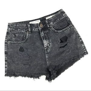 Bullhead Shorts - Bullhead black distressed mom shorts high rise Bullhead Shorts - Bullhead black distressed mom shorts high rise